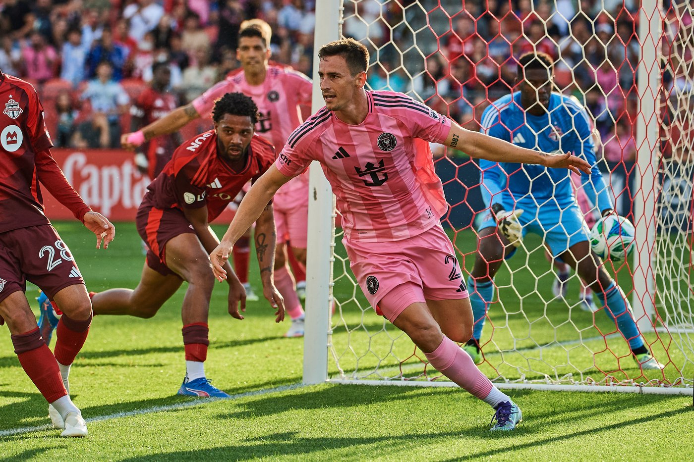 Mihailovic goal sends Toronto FC to its seventh straight draw, 1-1 with Miami | iNFOnews.ca Mihailovic goal sends Toronto FC to its seventh straight draw, 1-1 with Miami | iNFOnews.ca
