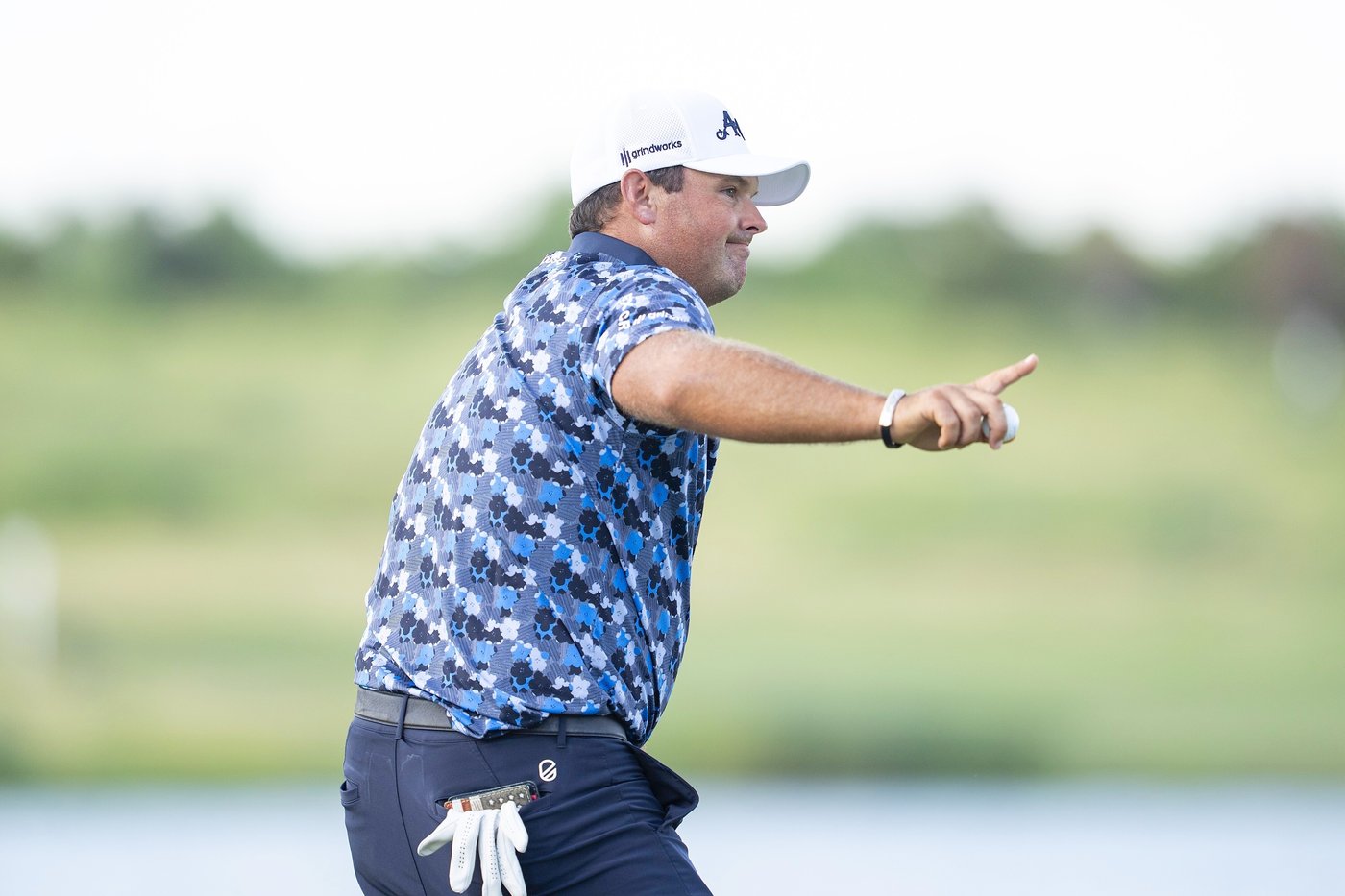 Patrick Reed finally wins on LIV Golf with birdie in 4-man playoff | iNFOnews.ca
