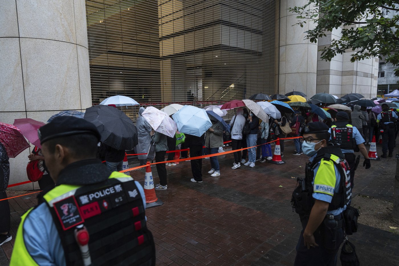 45 pro-democracy activists get 4 to 10 years in prison in Hong Kong's biggest national security case | iNFOnews.ca 45 pro-democracy activists get 4 to 10 years in prison in Hong Kong's biggest national security case | iNFOnews.ca