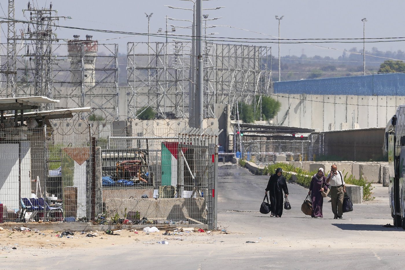 Netanyahu mulls plan to empty northern Gaza of civilians and cut off aid to those left inside | iNFOnews.ca Netanyahu mulls plan to empty northern Gaza of civilians and cut off aid to those left inside | iNFOnews.ca