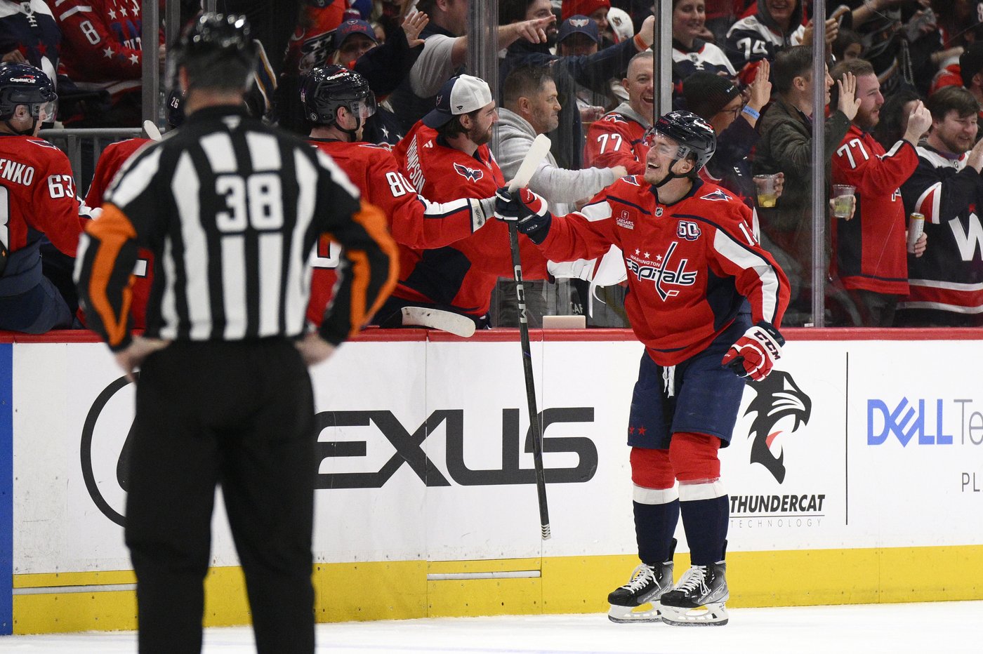 Charlie Lindgren shines with a windmill save as the Capitals beat the Hurricanes 3-1 | iNFOnews.ca Charlie Lindgren shines with a windmill save as the Capitals beat the Hurricanes 3-1 | iNFOnews.ca