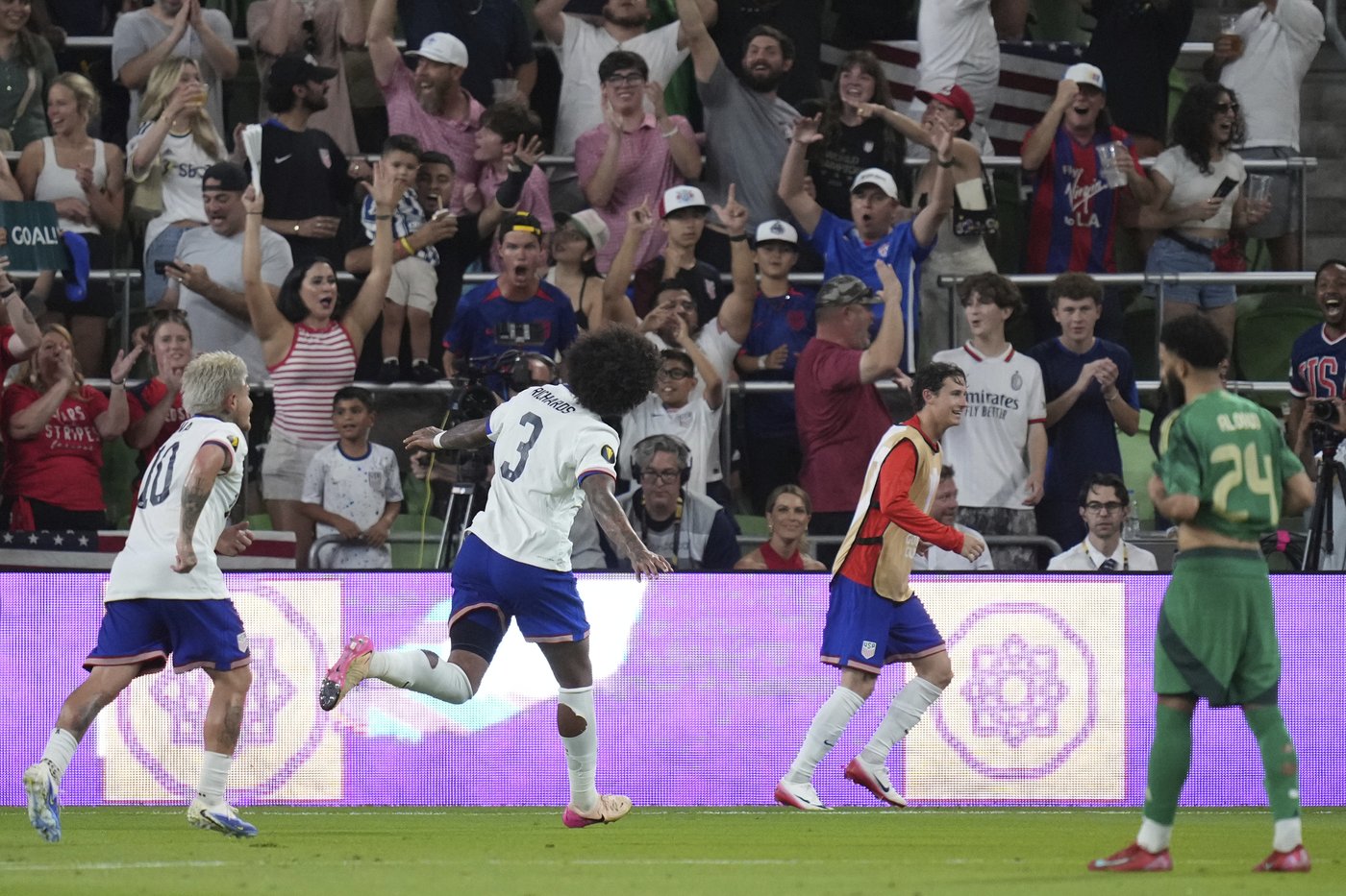 Richards' 2nd-half goal lifts US over Saudi Arabia 1-0 and into CONCACAF Gold Cup quarterfinals | iNFOnews.ca