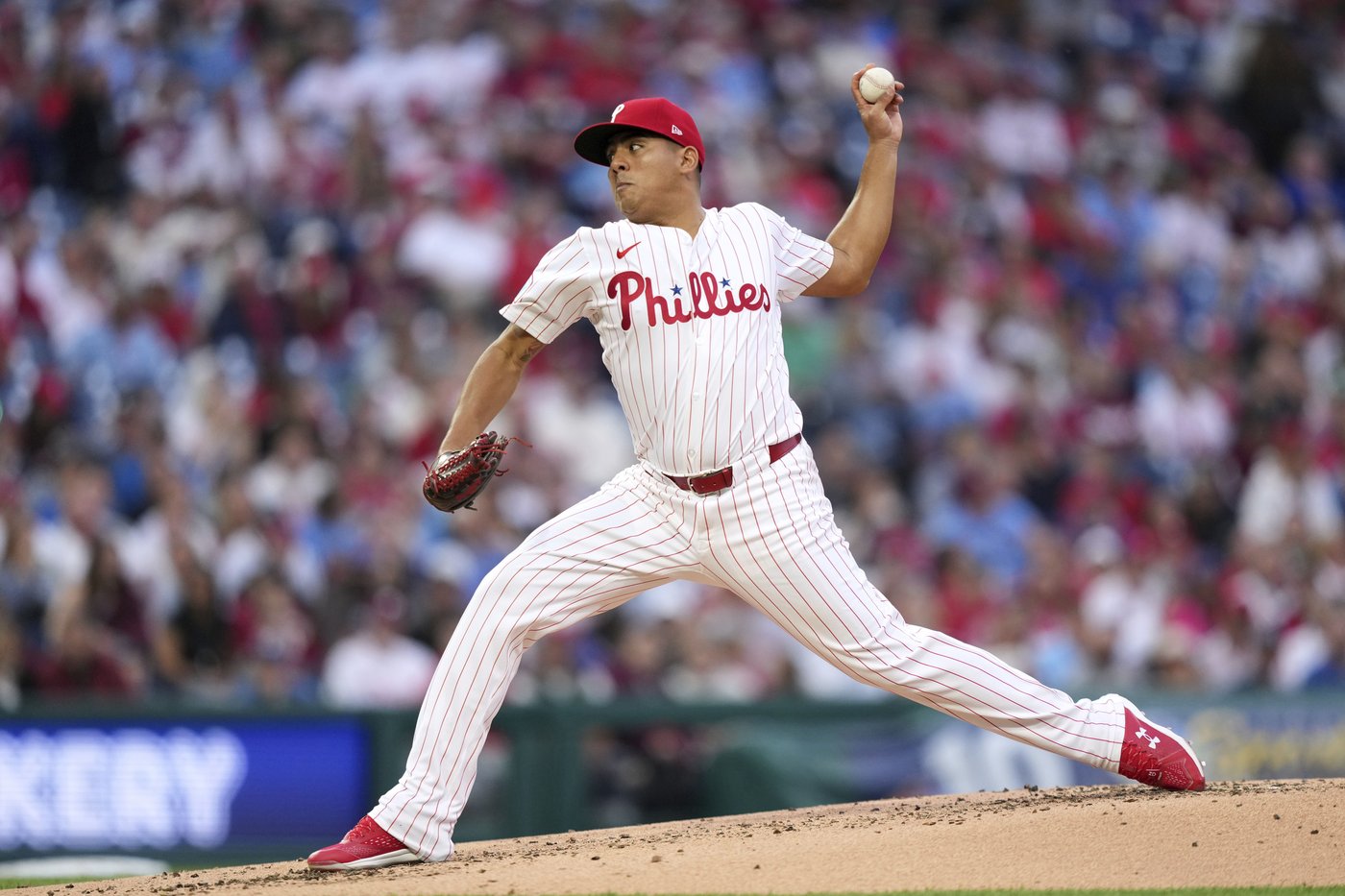 Suárez shines as Phillies overcome Harper's loss after HBP and beat Braves 2-0 | iNFOnews.ca Suárez shines as Phillies overcome Harper's loss after HBP and beat Braves 2-0 | iNFOnews.ca