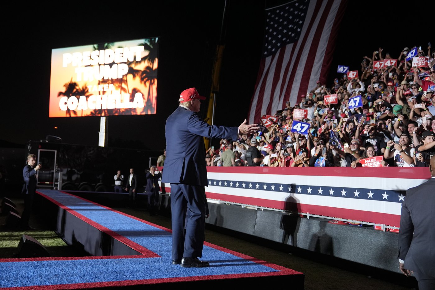 Donald Trump holds a rally in California, a state he's almost certain to lose | iNFOnews.ca Donald Trump holds a rally in California, a state he's almost certain to lose | iNFOnews.ca