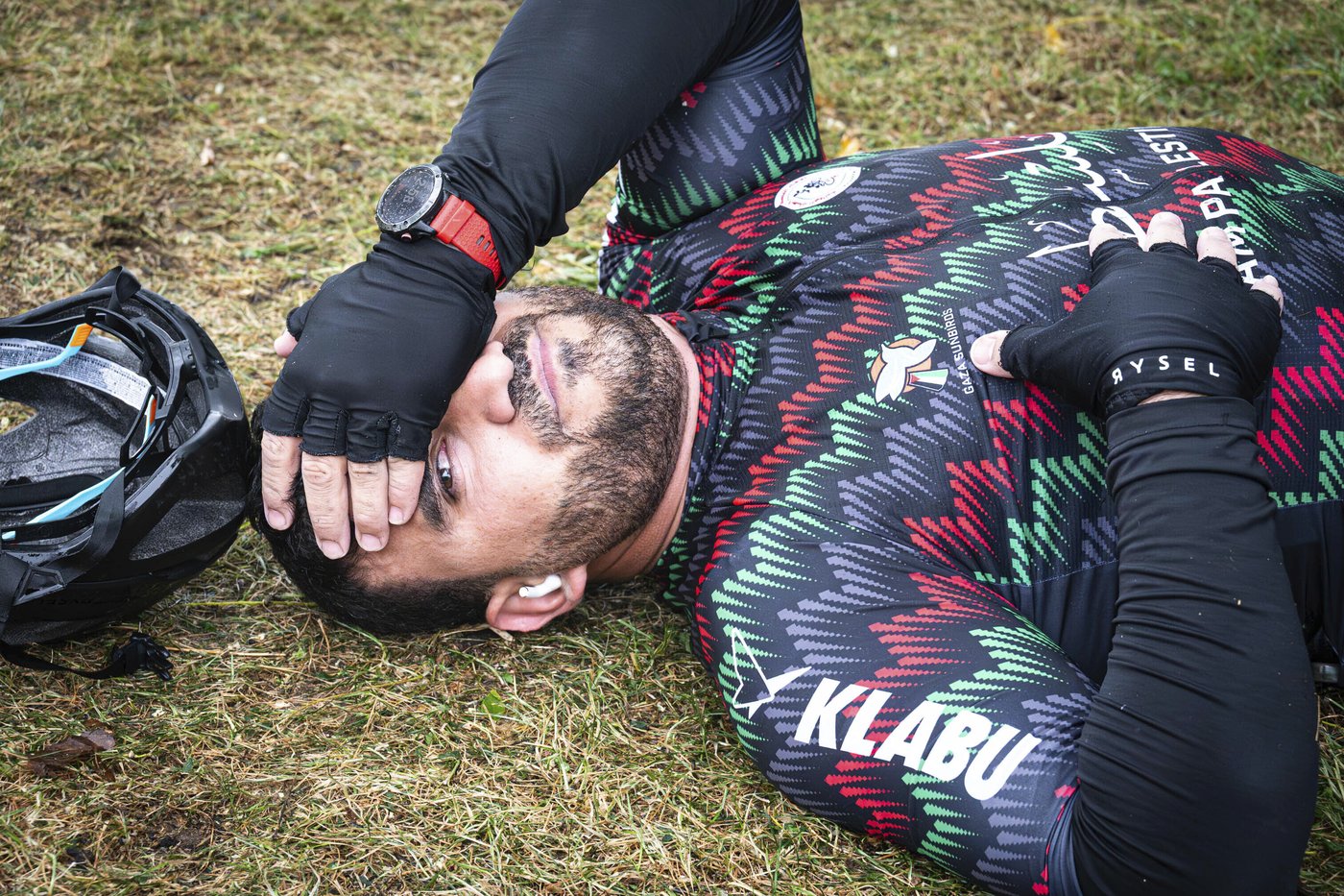 Gaza Sunbirds fly Palestinian flag at Para Cycling Worlds despite fear of news from home | iNFOnews.ca