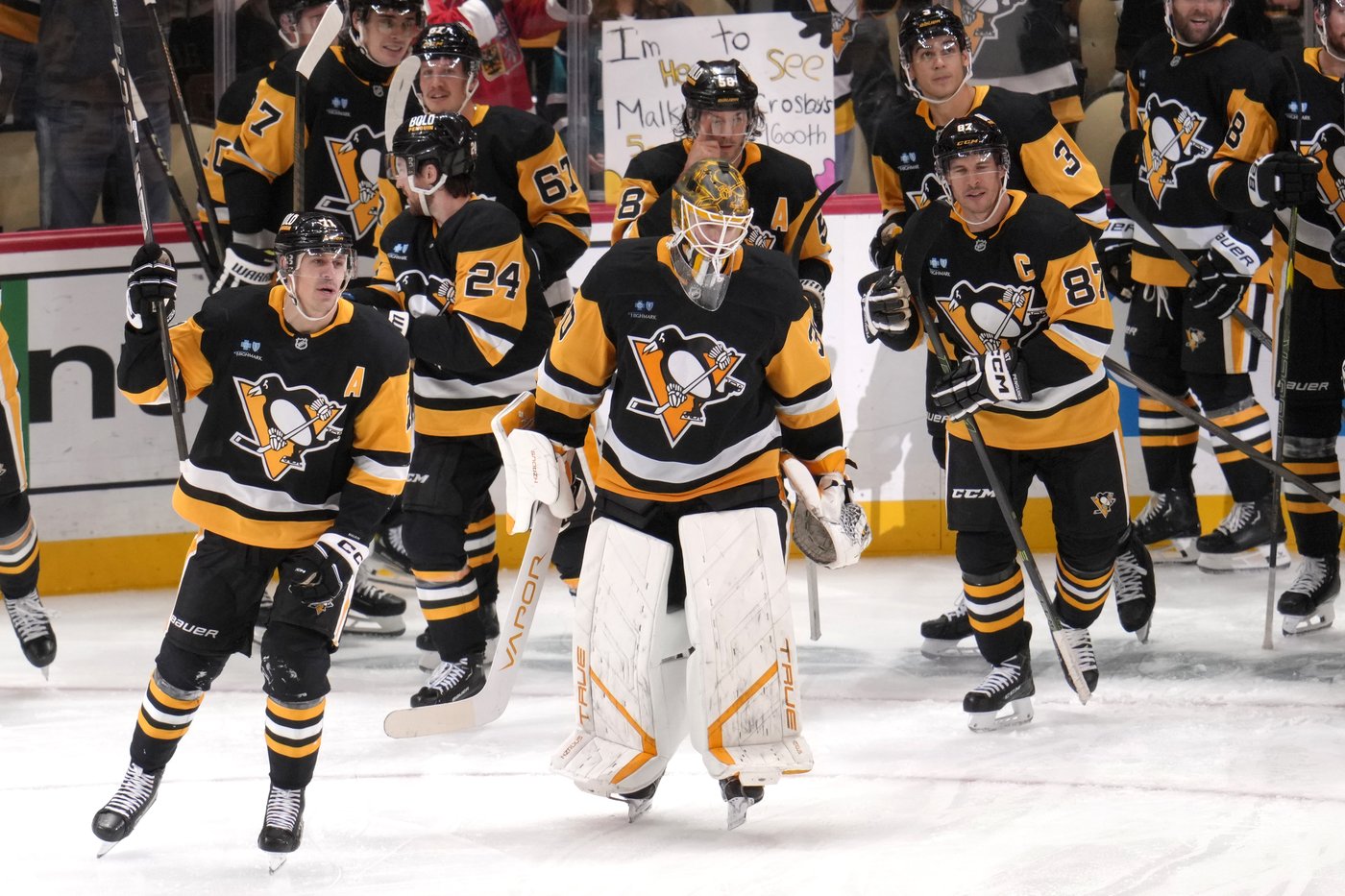 Malkin, Crosby share another milestone night together in Pittsburgh | iNFOnews.ca