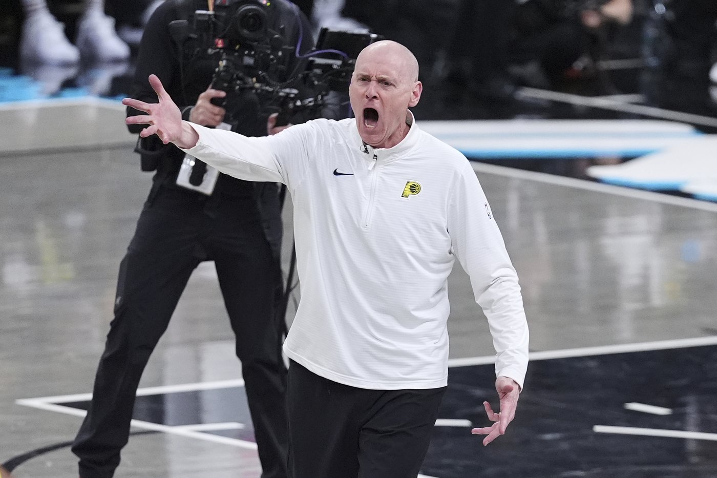 Chippiness heating up in the NBA playoffs. Familiarity breeds contempt in Bucks-Pacers series | iNFOnews.ca Chippiness heating up in the NBA playoffs. Familiarity breeds contempt in Bucks-Pacers series | iNFOnews.ca