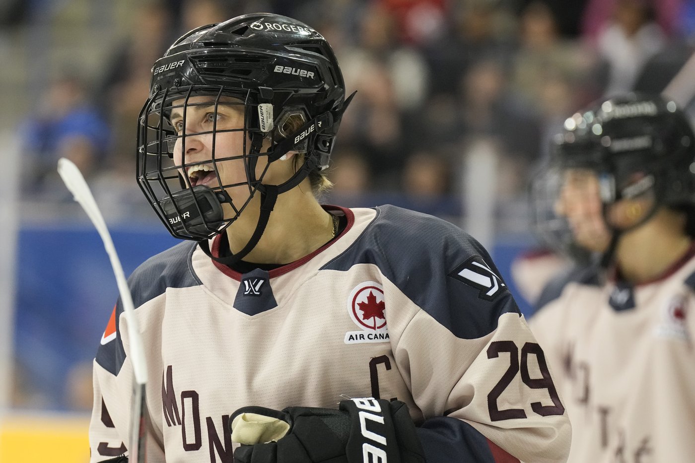 Poulin hungry for championship glory as Montreal Victoire enter second PWHL season | iNFOnews.ca