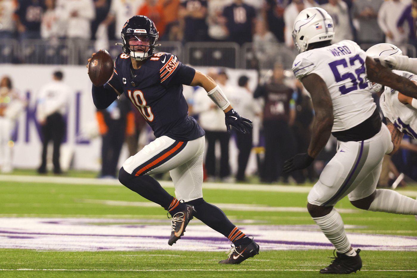 Vikings win 7th straight to forge tie for NFC North lead with 30-12 blowout of reeling Bears | iNFOnews.ca