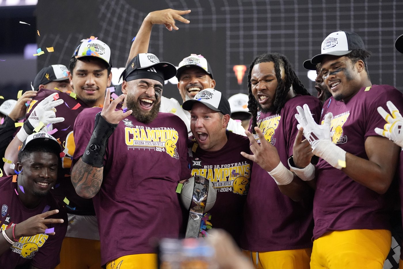 Arizona State extends coach Kenny Dillingham 5 more years, AP source says | iNFOnews.ca Arizona State extends coach Kenny Dillingham 5 more years, AP source says | iNFOnews.ca