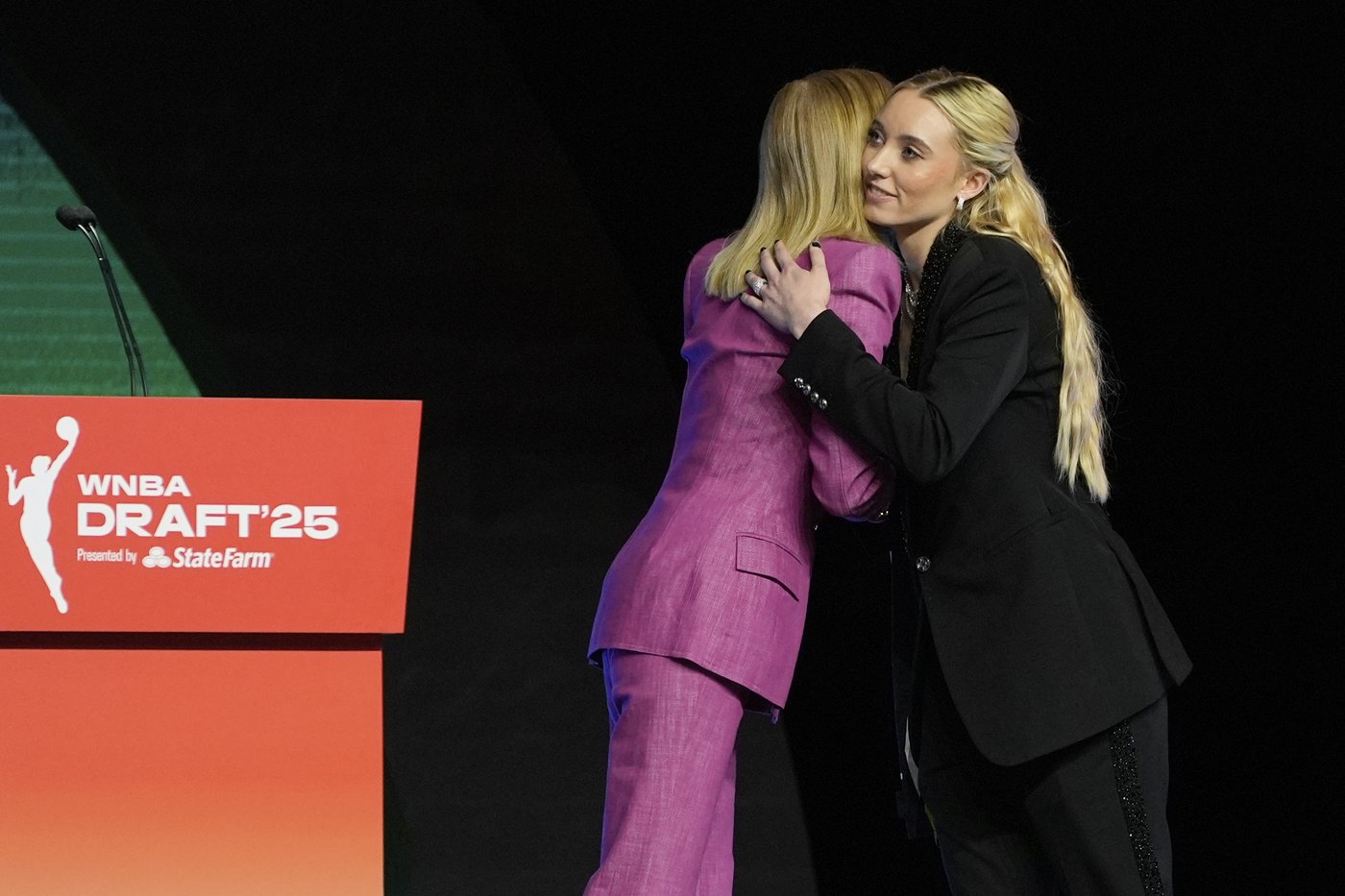 Paige Bueckers raised expectations and excitement level for Dallas Wings months before WNBA draft | iNFOnews.ca Paige Bueckers raised expectations and excitement level for Dallas Wings months before WNBA draft | iNFOnews.ca