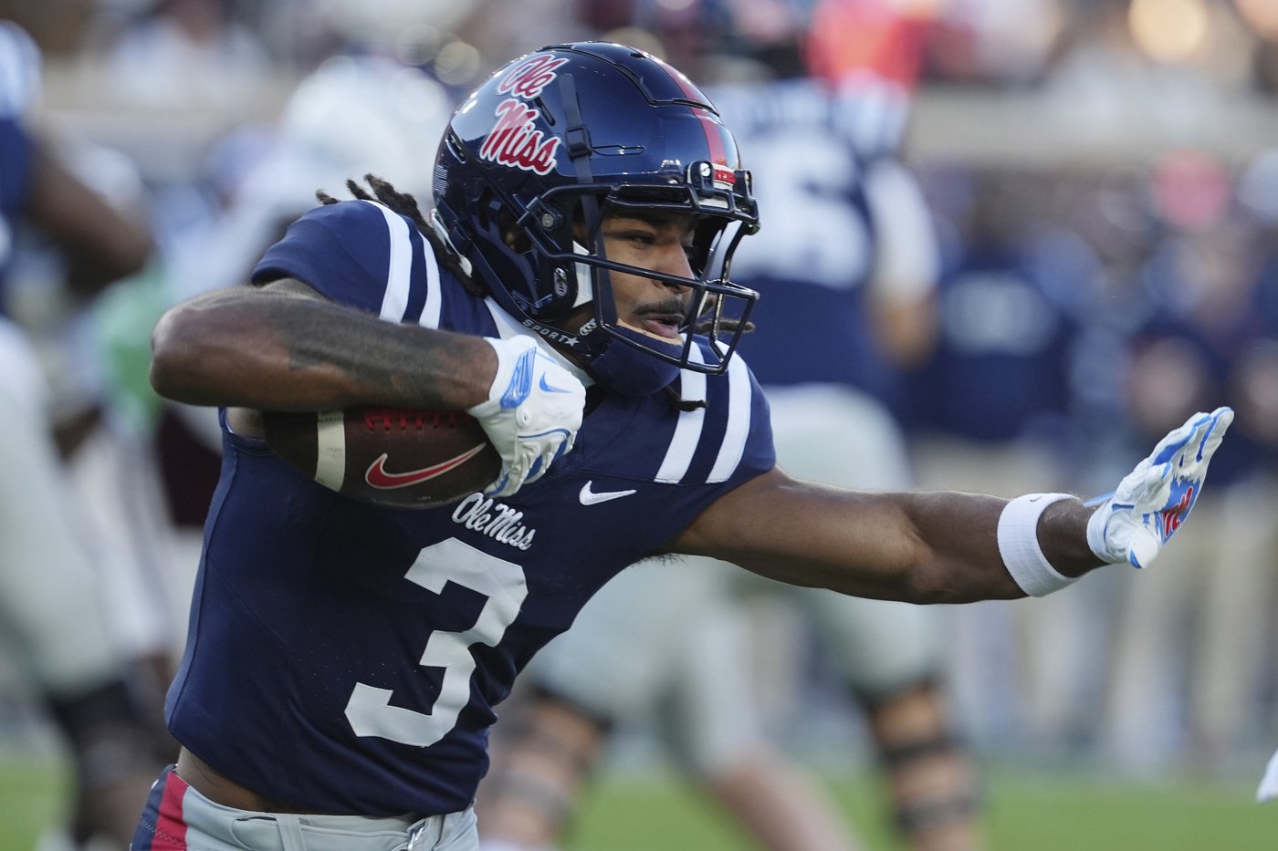 No. 15 Ole Miss beats Mississippi St. 26-14 to win Egg Bowl and keep slim CFP hope alive | iNFOnews.ca No. 15 Ole Miss beats Mississippi St. 26-14 to win Egg Bowl and keep slim CFP hope alive | iNFOnews.ca