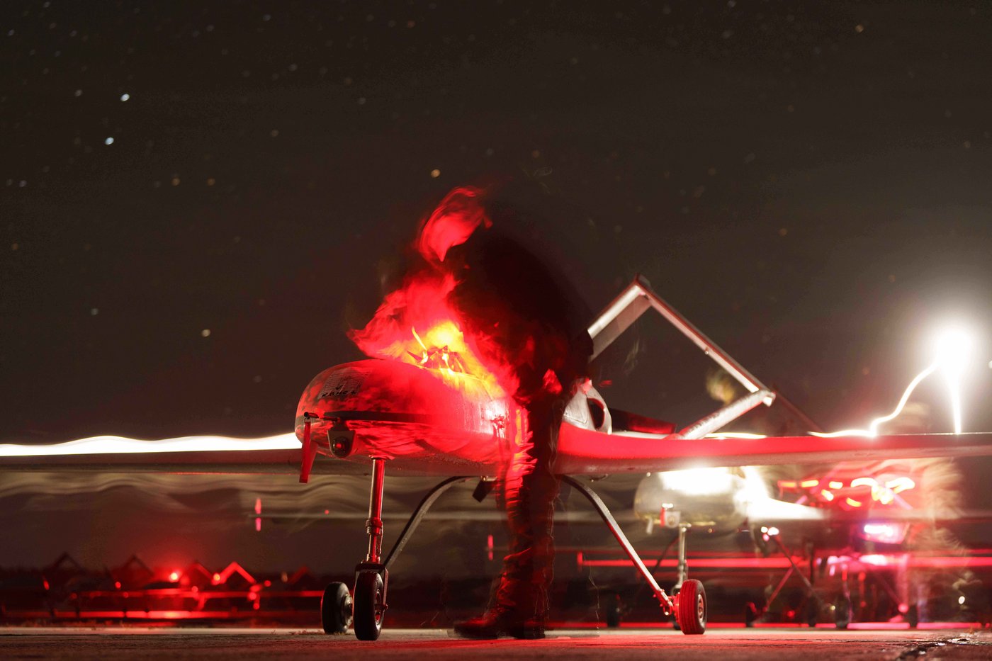 Built in the shadows and launched at night, Ukraine's long-range drones are rattling Russia | iNFOnews.ca