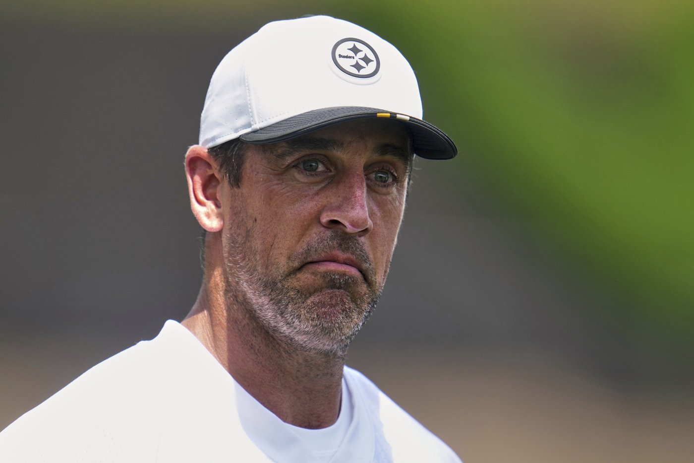 Aaron Rodgers' first training camp in Pittsburgh starts with a meaningless pick and careful optimism | iNFOnews.ca Aaron Rodgers' first training camp in Pittsburgh starts with a meaningless pick and careful optimism | iNFOnews.ca