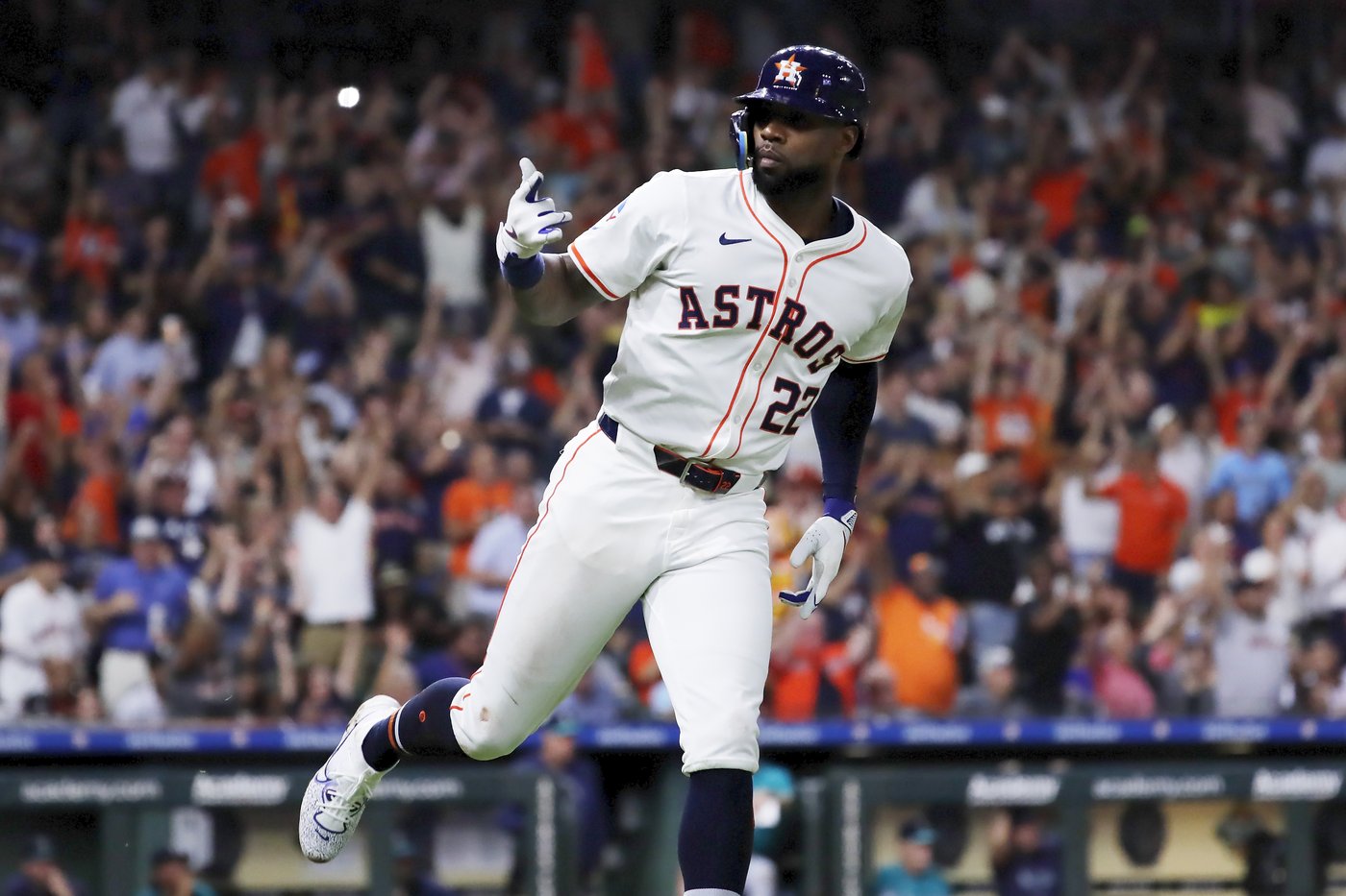 Heyward, Bregman and Tucker homer as Astros beat Mariners 4-3 to clinch 4th straight AL West title | iNFOnews.ca Heyward, Bregman and Tucker homer as Astros beat Mariners 4-3 to clinch 4th straight AL West title | iNFOnews.ca