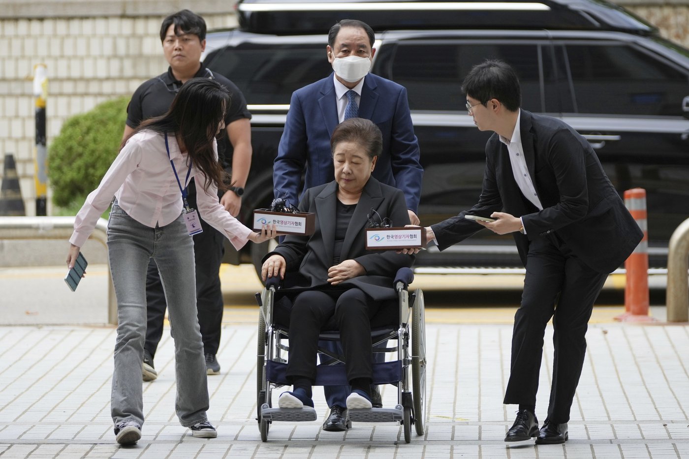Unification Church leader arrested in bribery case involving former South Korean president's wife | iNFOnews.ca Unification Church leader arrested in bribery case involving former South Korean president's wife | iNFOnews.ca