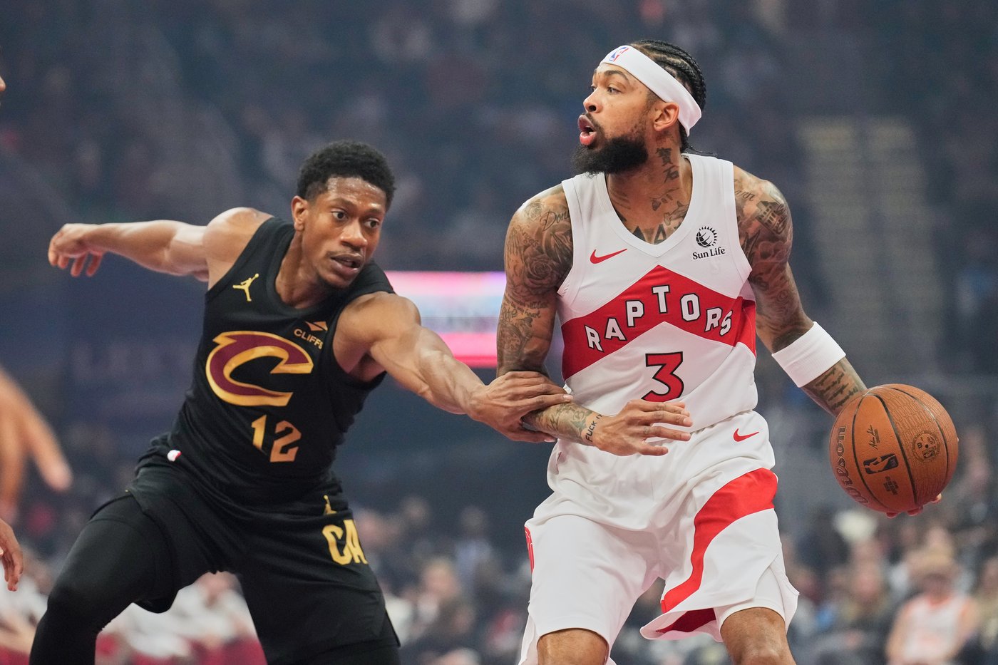 Battle scores 20 points, hits key pair of 3s as Raptors beat Cavs 112-101 | iNFOnews.ca Battle scores 20 points, hits key pair of 3s as Raptors beat Cavs 112-101 | iNFOnews.ca