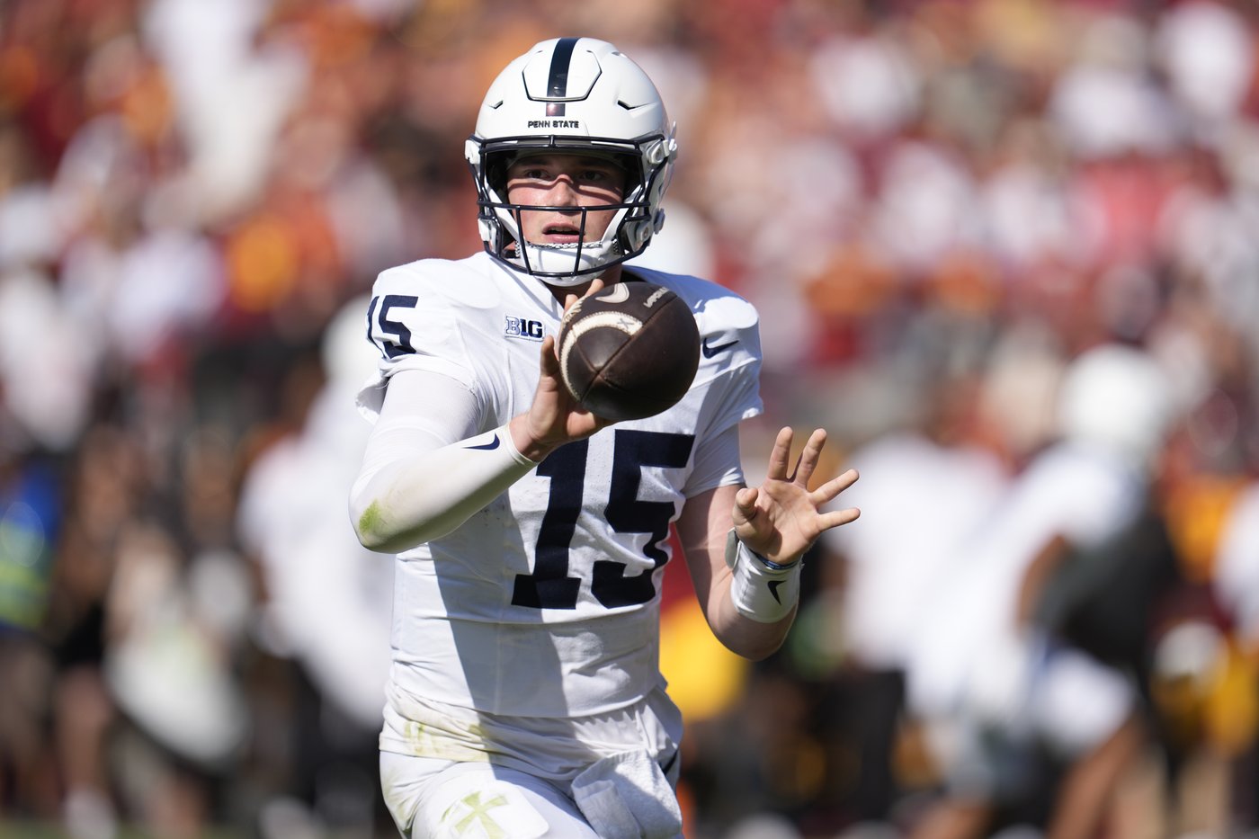 No. 3 Penn State puts unbeaten record at stake as it visits surging Wisconsin | iNFOnews.ca