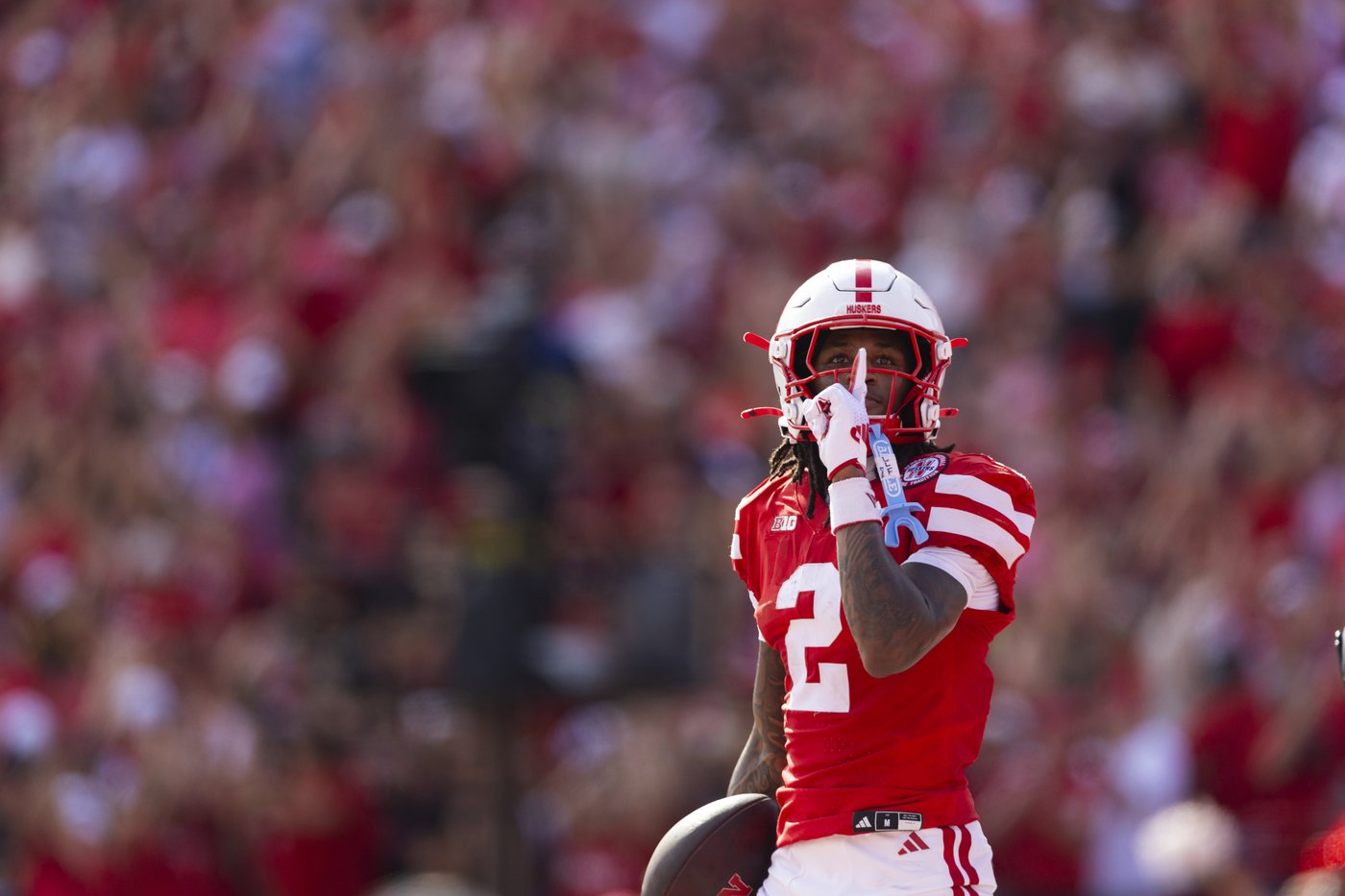 Nebraska completes Hail Mary to tie No. 21 Michigan as half expires | iNFOnews.ca Nebraska completes Hail Mary to tie No. 21 Michigan as half expires | iNFOnews.ca