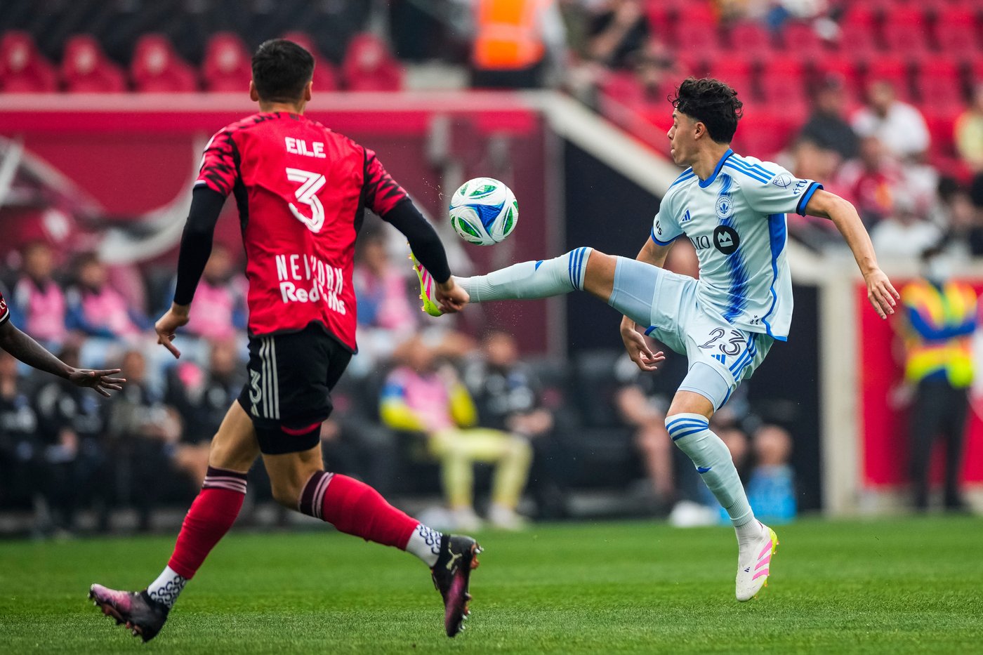 Noah Eile scores 1st MLS goal, Coronel has 5 saves to help Red Bulls beat Montreal 1-0 | iNFOnews.ca Noah Eile scores 1st MLS goal, Coronel has 5 saves to help Red Bulls beat Montreal 1-0 | iNFOnews.ca