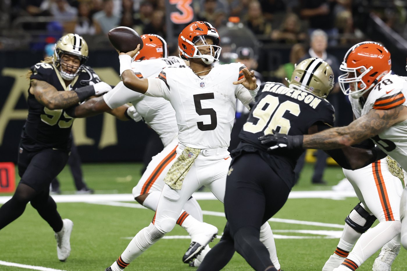Taysom Hill runs for 3 TDs as the Saints top Jameis Winston and the struggling Browns 35-14 | iNFOnews.ca Taysom Hill runs for 3 TDs as the Saints top Jameis Winston and the struggling Browns 35-14 | iNFOnews.ca