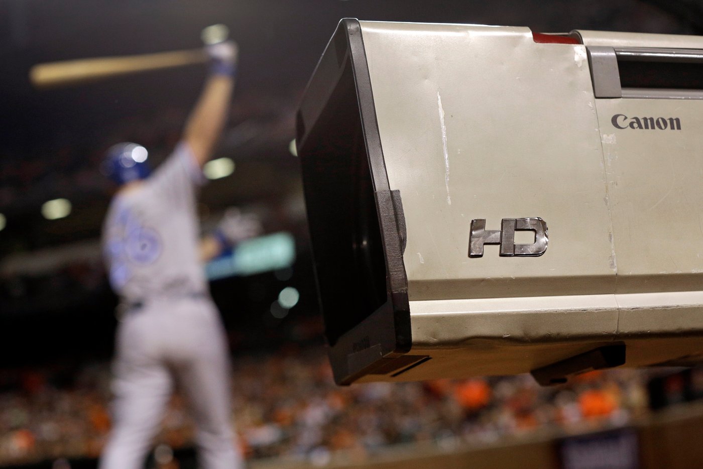 MLB's new media deals with ESPN, NBC and Netflix total $800M annually | iNFOnews.ca MLB's new media deals with ESPN, NBC and Netflix total $800M annually | iNFOnews.ca