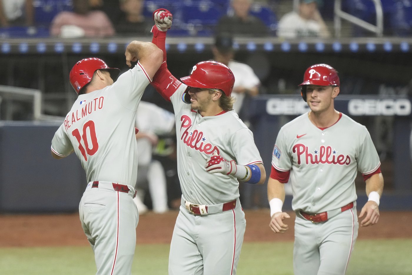 Bryson Stott hits a 3-run homer to help the Phillies beat the Marlins 4-2 | iNFOnews.ca Bryson Stott hits a 3-run homer to help the Phillies beat the Marlins 4-2 | iNFOnews.ca
