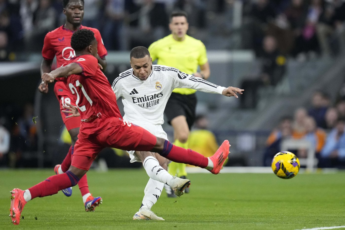 Mbappé scores again after hitting 'rock bottom' with Madrid. Navas bids farewell | iNFOnews.ca Mbappé scores again after hitting 'rock bottom' with Madrid. Navas bids farewell | iNFOnews.ca
