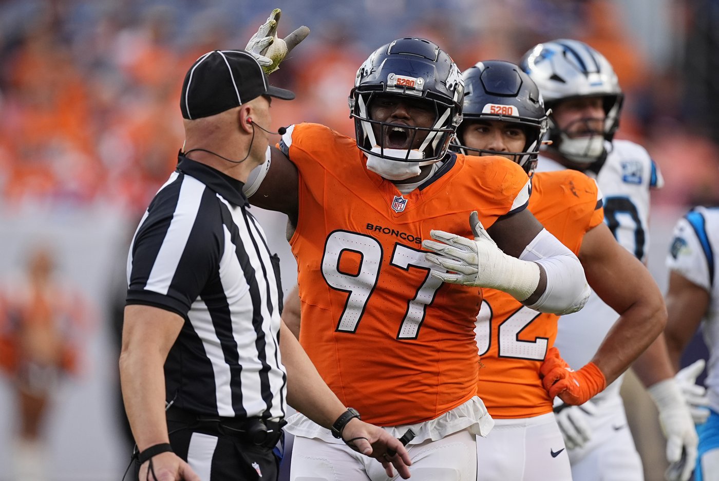 Payton says he wasn't trying to run up the score after some Panthers complain following 28-14 loss | iNFOnews.ca Payton says he wasn't trying to run up the score after some Panthers complain following 28-14 loss | iNFOnews.ca