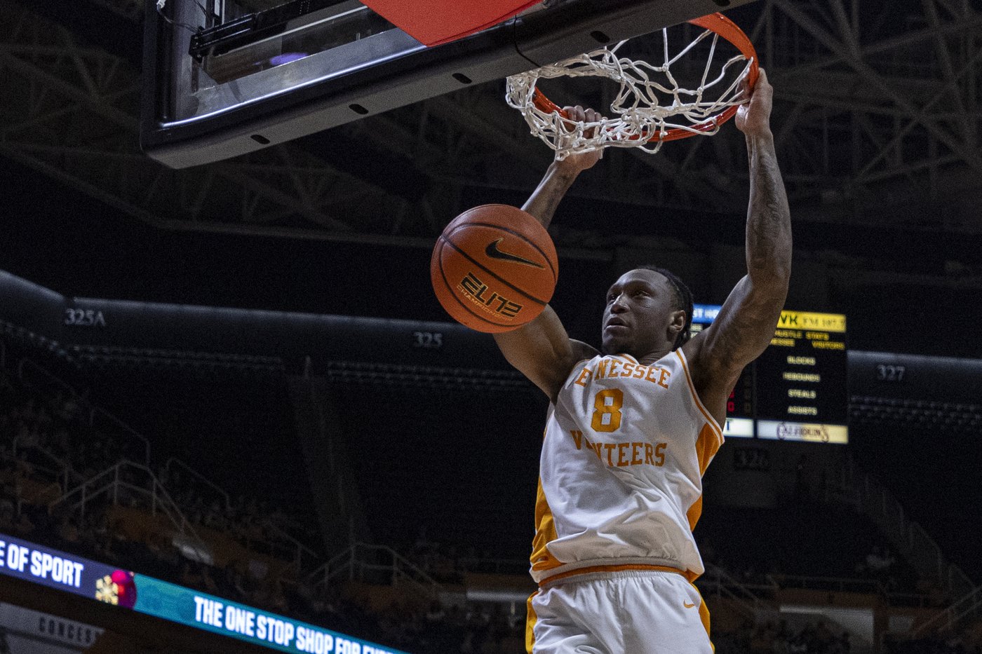 Lanier scores 19 as No. 1 Tennessee routs Western Carolina 84-36 | iNFOnews.ca Lanier scores 19 as No. 1 Tennessee routs Western Carolina 84-36 | iNFOnews.ca