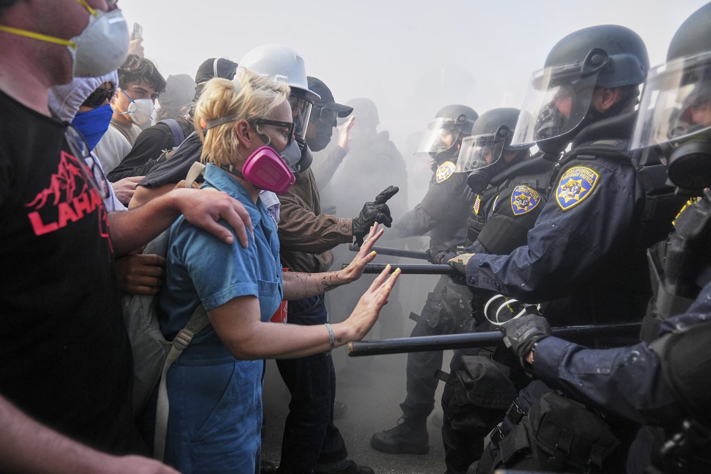 How covering your face became a constitutional matter: Mask debate tests free speech rights | iNFOnews.ca