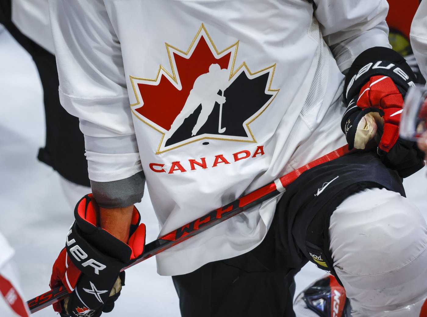 Hockey Canada says officials whistling more penalties for on-ice discrimination | iNFOnews.ca