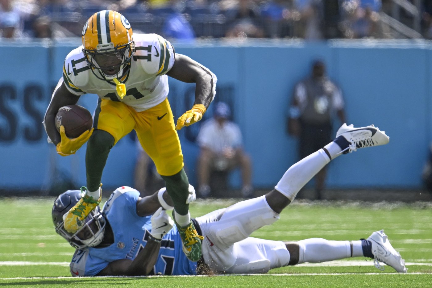 Vikings put their unbeaten record on the line as they visit the NFC North-rival Packers | iNFOnews.ca