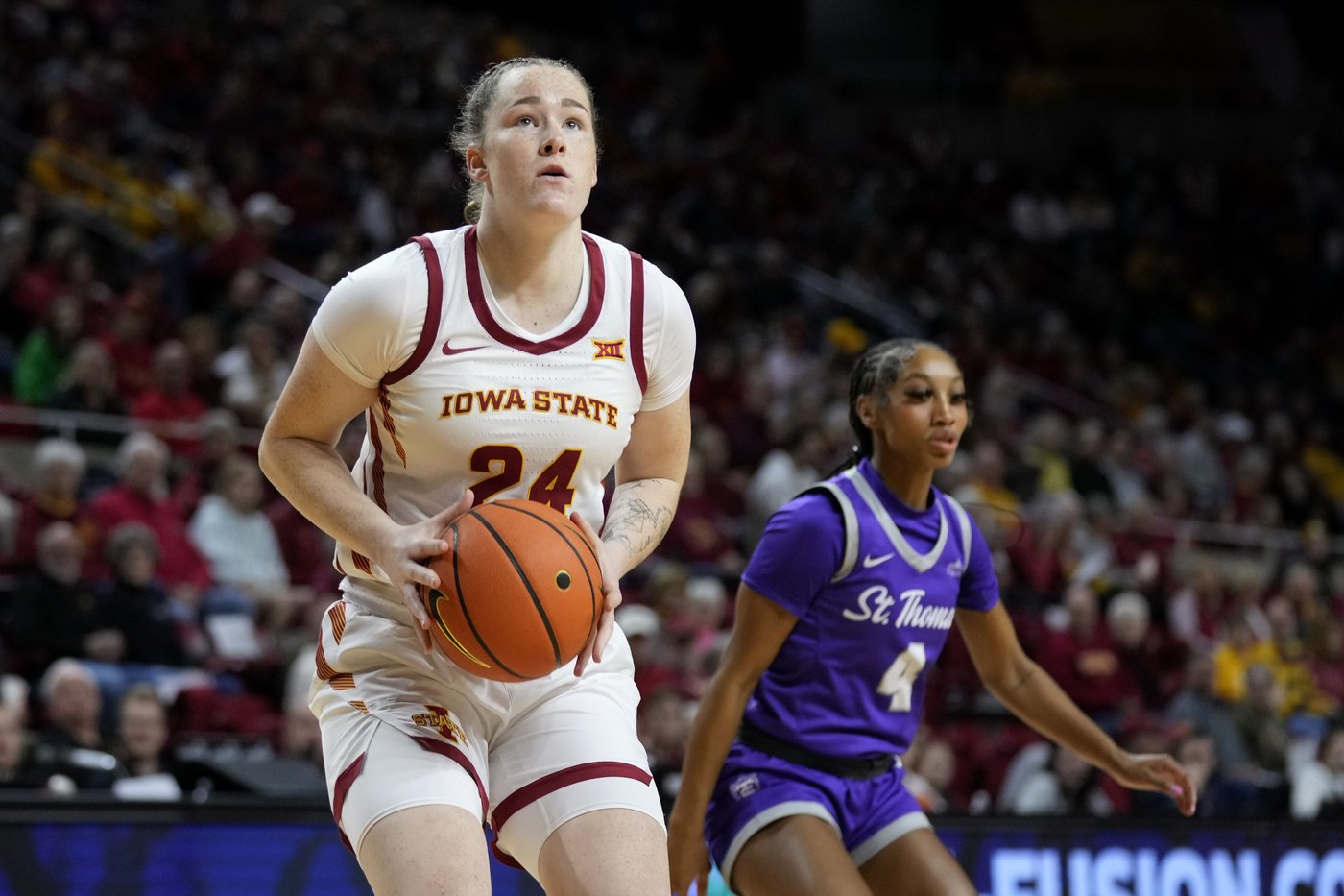 Crooks scores 26 points, Ryan records 13 assists in No. 8 Iowa State's 80-47 win over St. Thomas | iNFOnews.ca