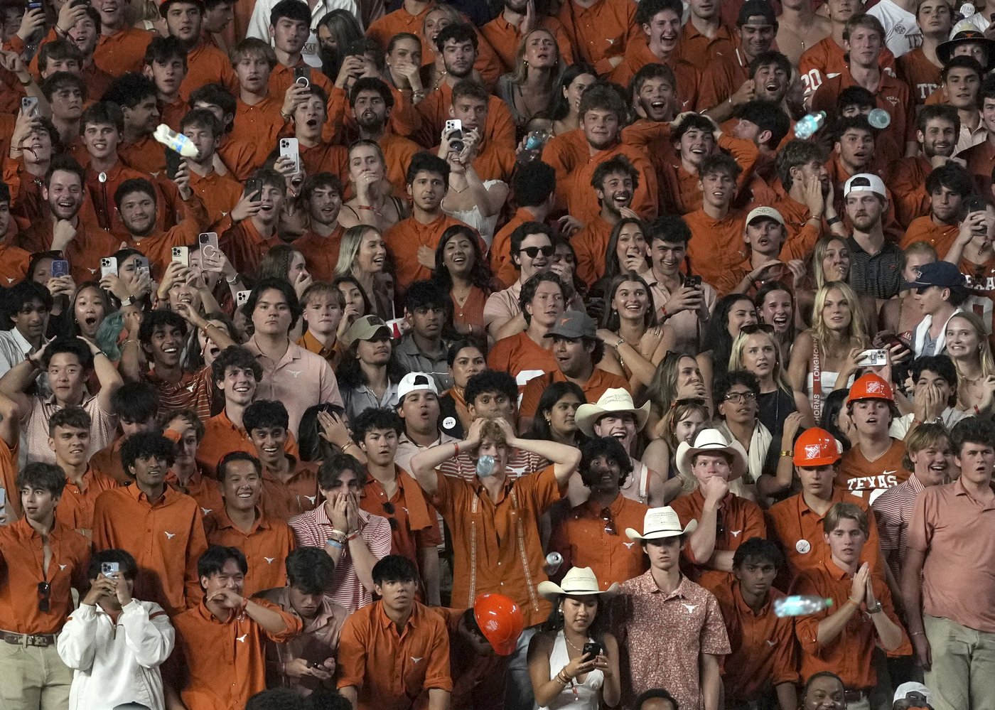 Total number of Texas fans caught and punished for throwing bottles in Georgia game: Zero | iNFOnews.ca