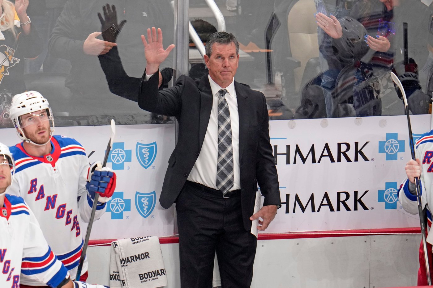 Rangers coach Sullivan expresses gratitude in return to Pittsburgh | iNFOnews.ca Rangers coach Sullivan expresses gratitude in return to Pittsburgh | iNFOnews.ca