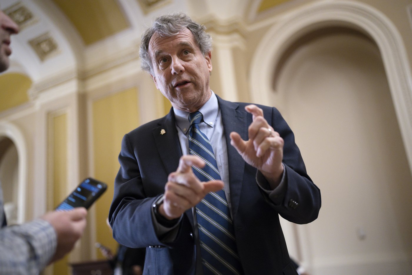 Former Ohio Gov. Bob Taft, scion of Republican family, backs Democrat Sherrod Brown for Senate | iNFOnews.ca Former Ohio Gov. Bob Taft, scion of Republican family, backs Democrat Sherrod Brown for Senate | iNFOnews.ca