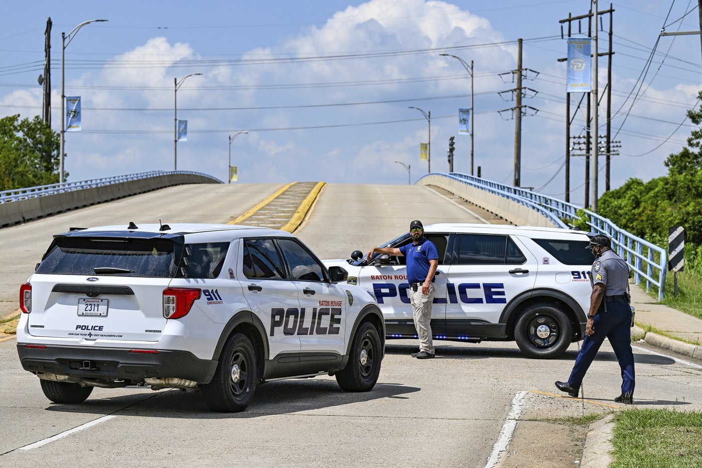 Waves of fake threats to colleges are putting students on edge and testing dispatchers | iNFOnews.ca