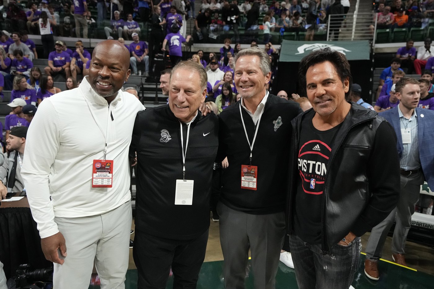 Tom Gores' purchase of a 27% stake in the Los Angeles Chargers is approved by NFL team owners | iNFOnews.ca Tom Gores' purchase of a 27% stake in the Los Angeles Chargers is approved by NFL team owners | iNFOnews.ca