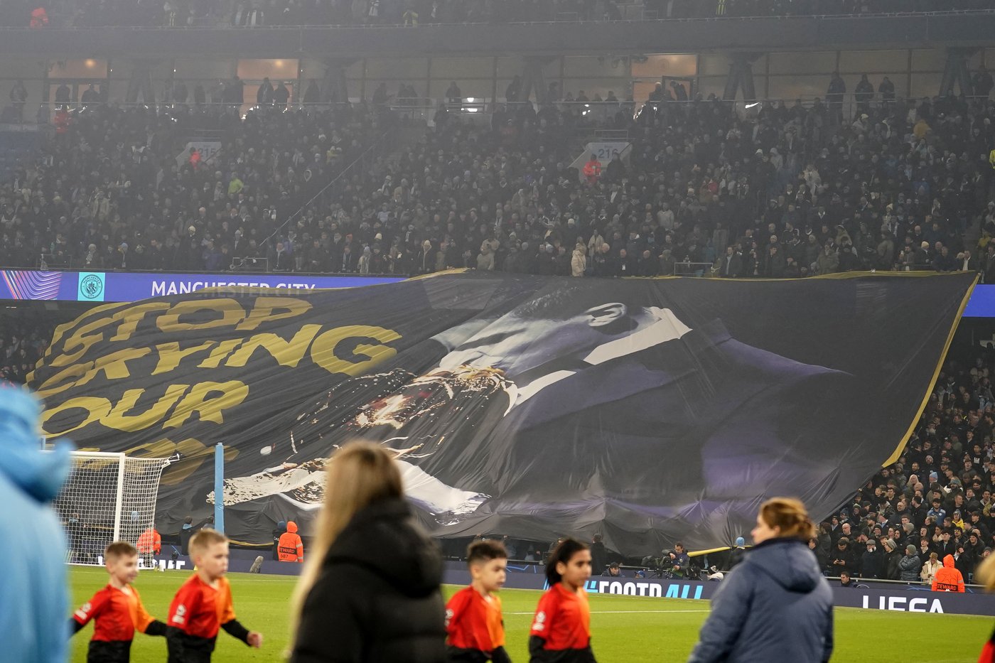 Man City fans taunt Real Madrid and Vinicius Junior over Ballon d'Or | iNFOnews.ca