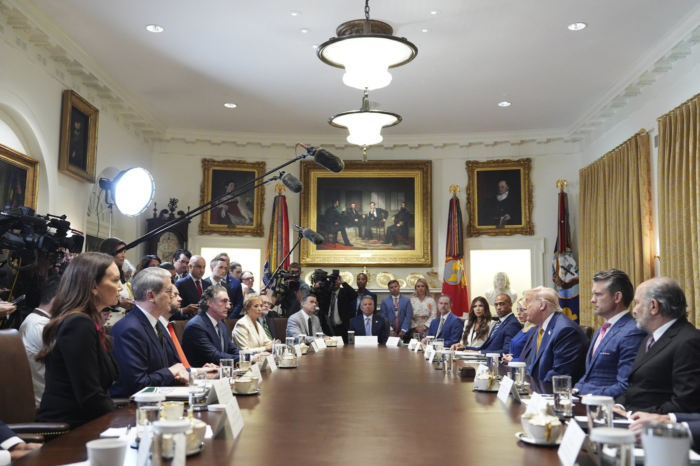 Trump avoids talk of scrapping FEMA after more than 100 killed in Texas flash flood | iNFOnews.ca