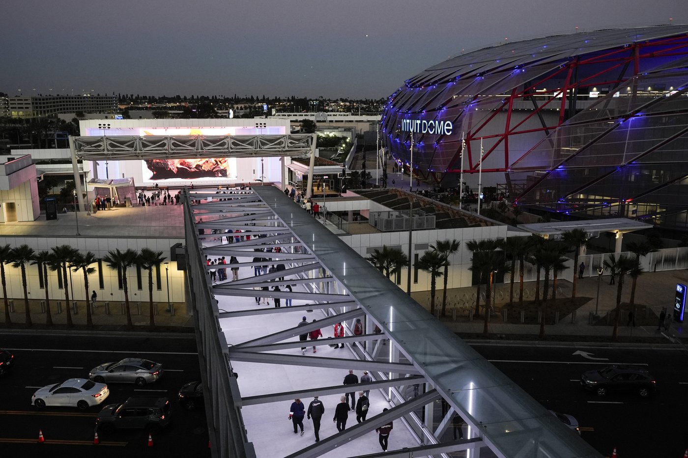 Intuit Dome opens its doors to Los Angeles Clippers fans | iNFOnews.ca Intuit Dome opens its doors to Los Angeles Clippers fans | iNFOnews.ca