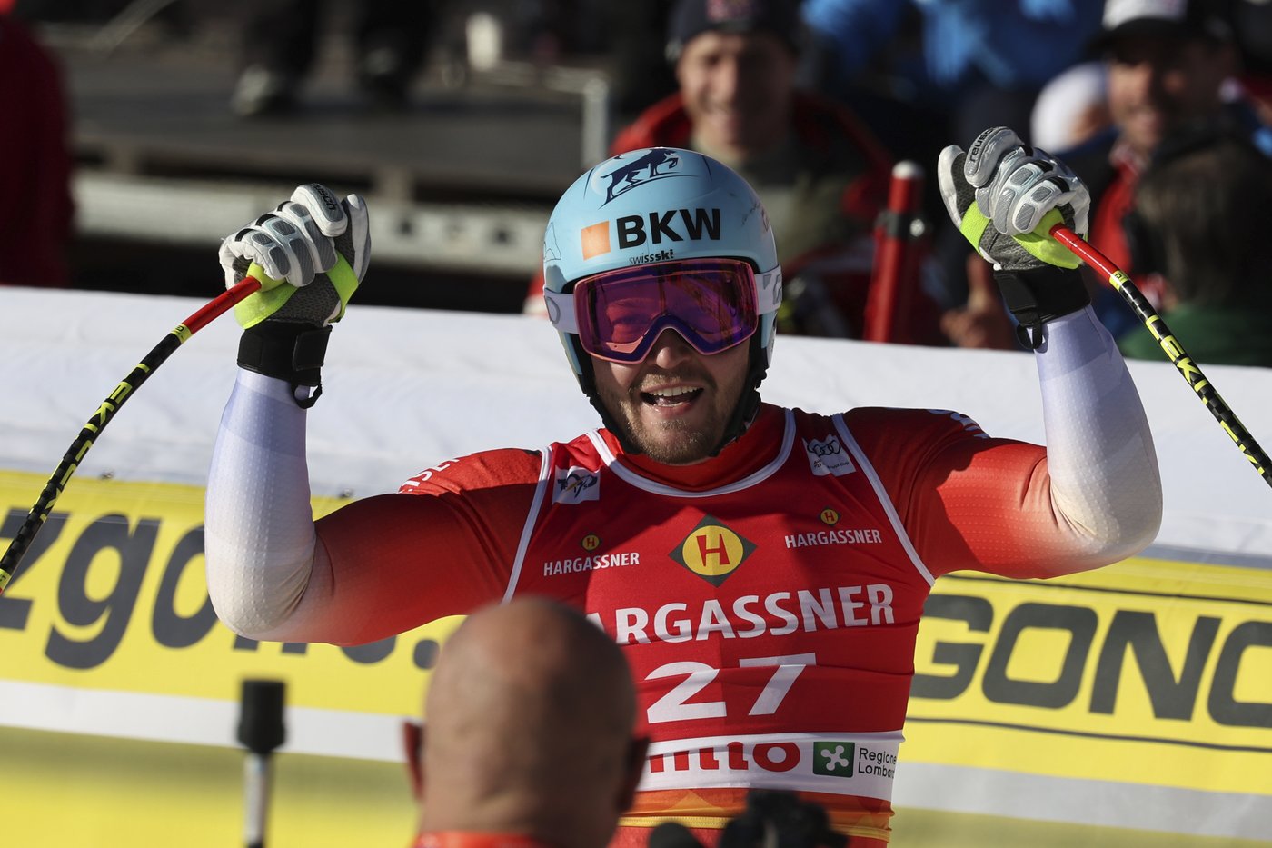 Moeller earns first World Cup win as another injured skier is airlifted off 2026 Olympics slope | iNFOnews.ca Moeller earns first World Cup win as another injured skier is airlifted off 2026 Olympics slope | iNFOnews.ca