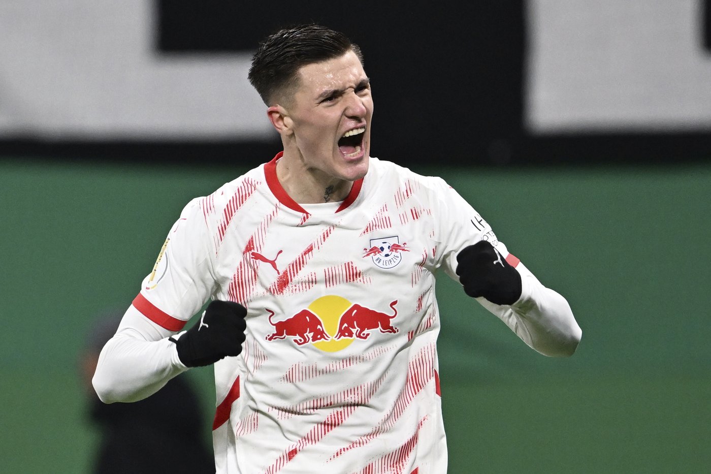 Frankfurt follows Bayern with early exit from German Cup in 3-0 loss at Leipzig | iNFOnews.ca