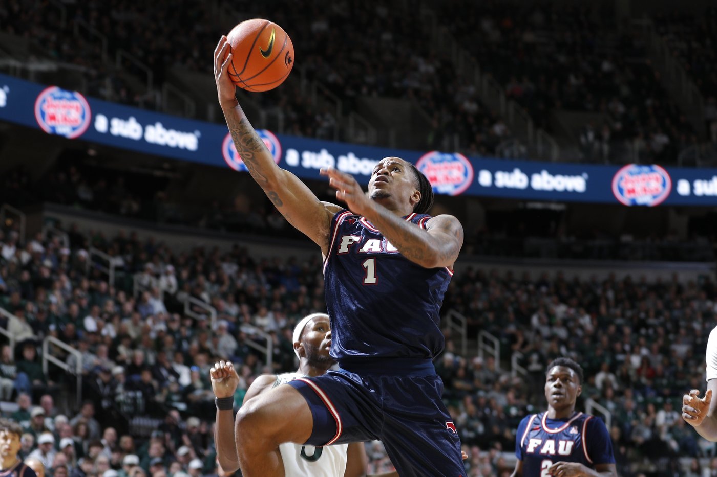Coen Carr has 17 points, 8 rebounds to lead No. 20 Michigan State past Florida Atlantic 86-69 | iNFOnews.ca Coen Carr has 17 points, 8 rebounds to lead No. 20 Michigan State past Florida Atlantic 86-69 | iNFOnews.ca