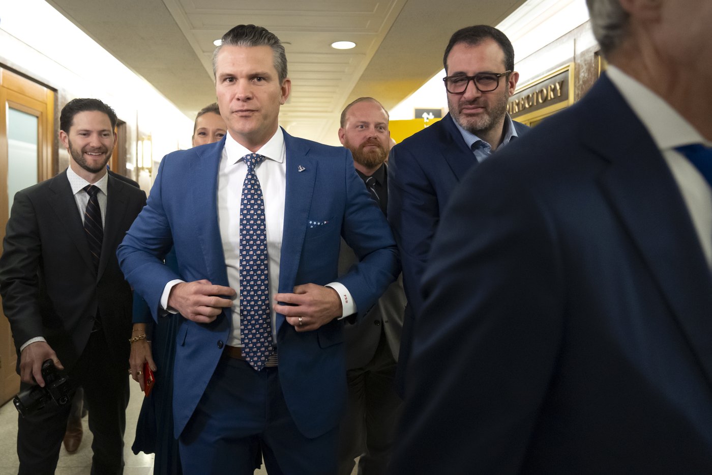 Hegseth meets with moderate Sen. Collins as he lobbies for key votes in the Senate | iNFOnews.ca Hegseth meets with moderate Sen. Collins as he lobbies for key votes in the Senate | iNFOnews.ca