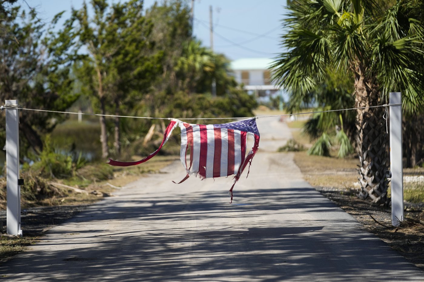 Death toll rises from Helene while supplies are rushed to North Carolina and Florida digs out | iNFOnews.ca Death toll rises from Helene while supplies are rushed to North Carolina and Florida digs out | iNFOnews.ca