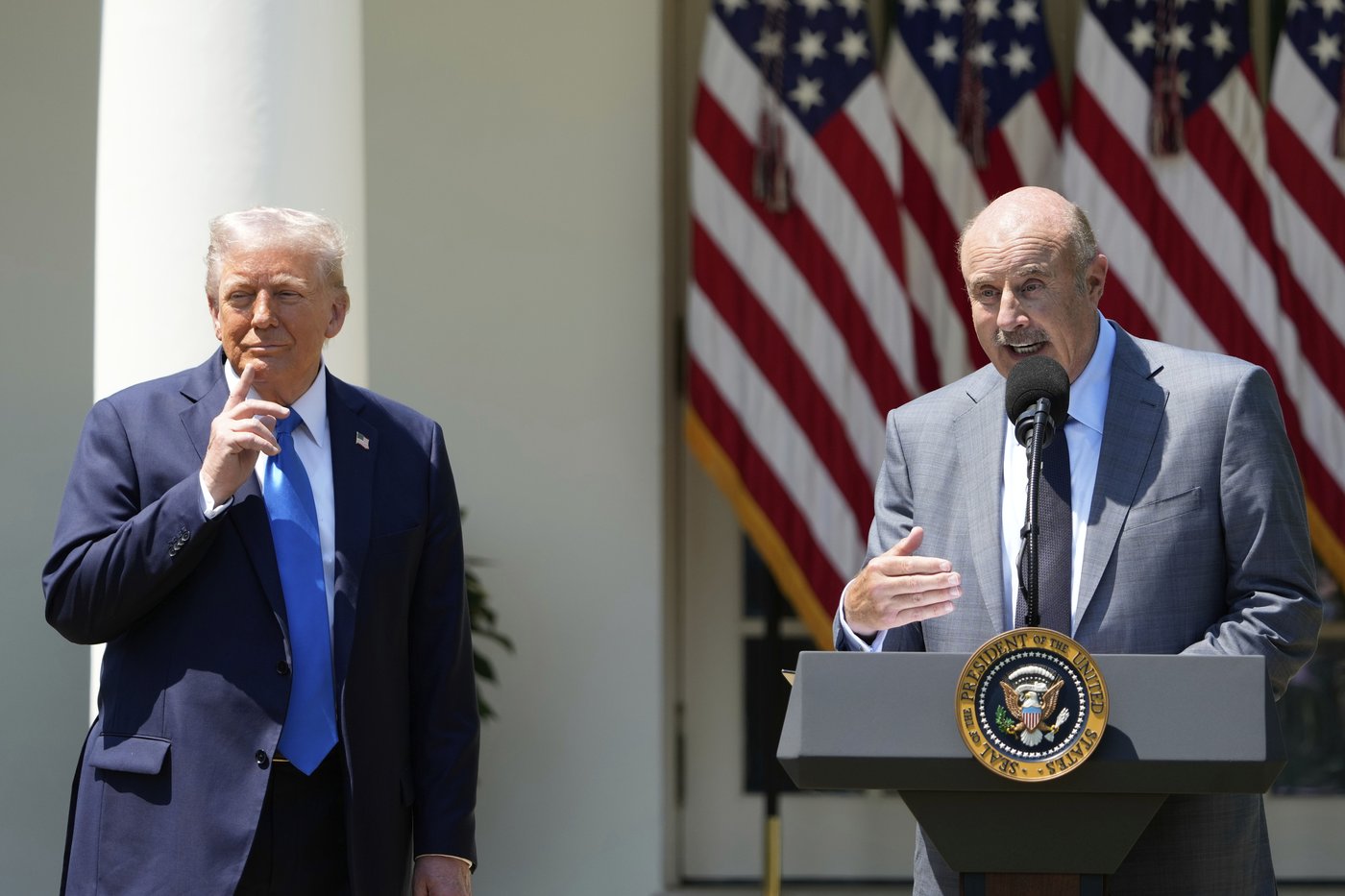 PHOTO COLLECTION: Trump-National Day of Prayer | iNFOnews.ca PHOTO COLLECTION: Trump-National Day of Prayer | iNFOnews.ca