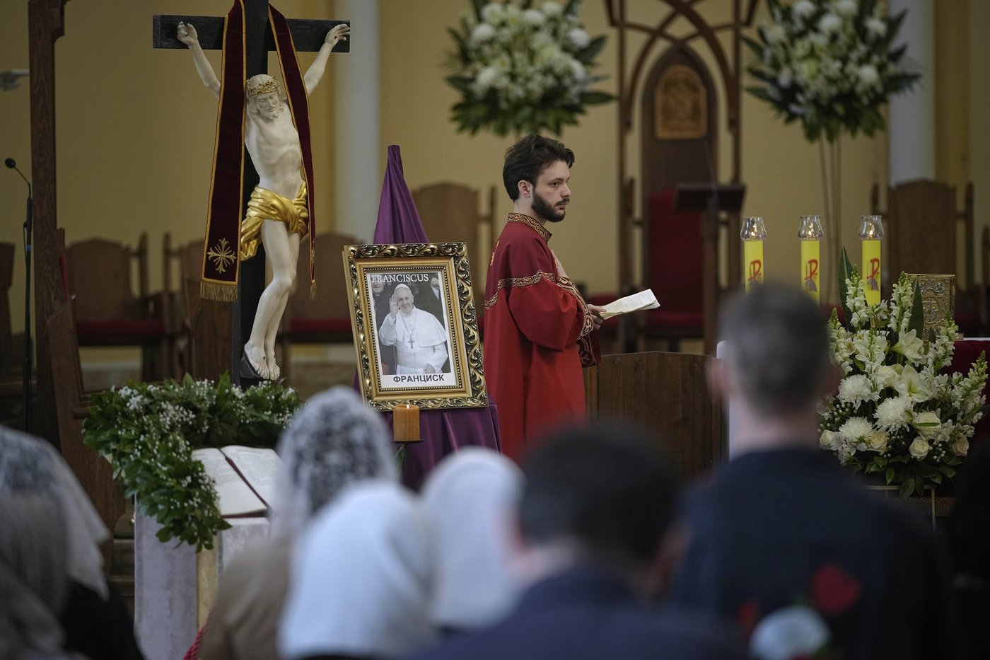 The Latest: Pope Francis dies at age 88 | iNFOnews.ca