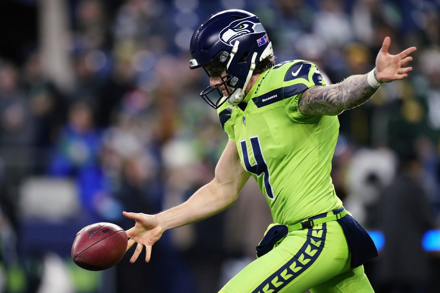 Seahawks punter Michael Dickson signs 4-year contract extension | iNFOnews.ca